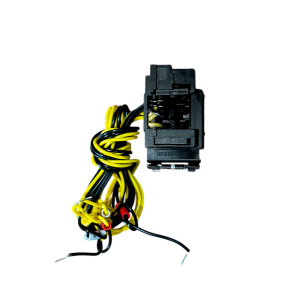 Блок-контакт вспом. и аварийный TGM1NE-OF/SD-320R, 2x1CO, 0.3А(380/415VAC по AC-15), монтаж справа, проводник L=50cm, для TGM1NE-250_320 фото